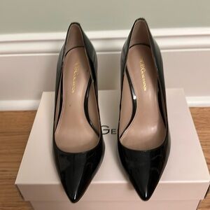 BCBGeneration black patent heels sz 7